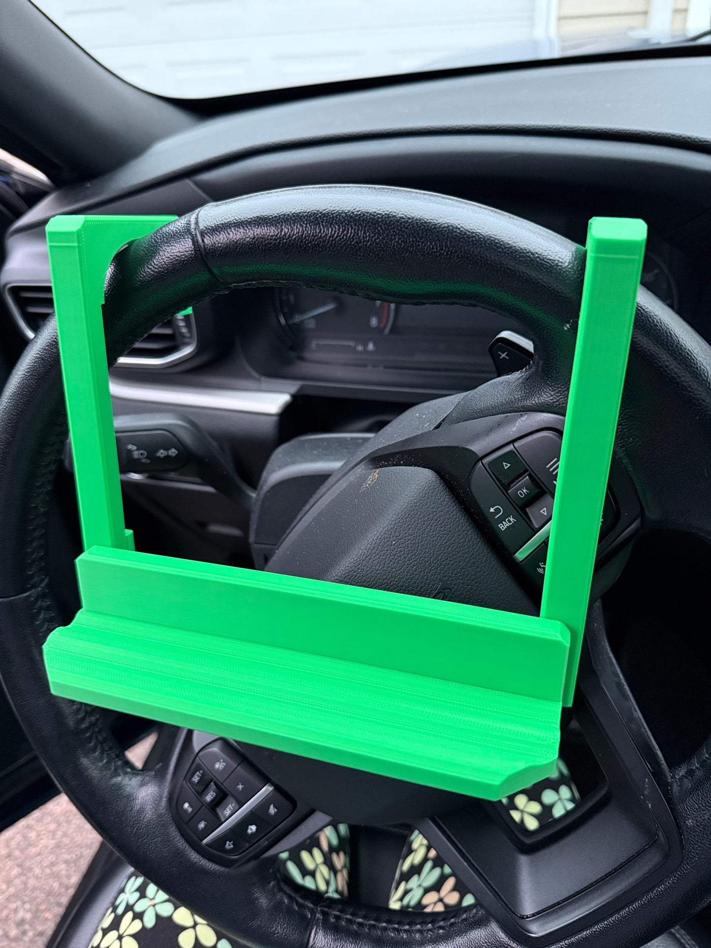 Kindle Steering Wheel Holder
