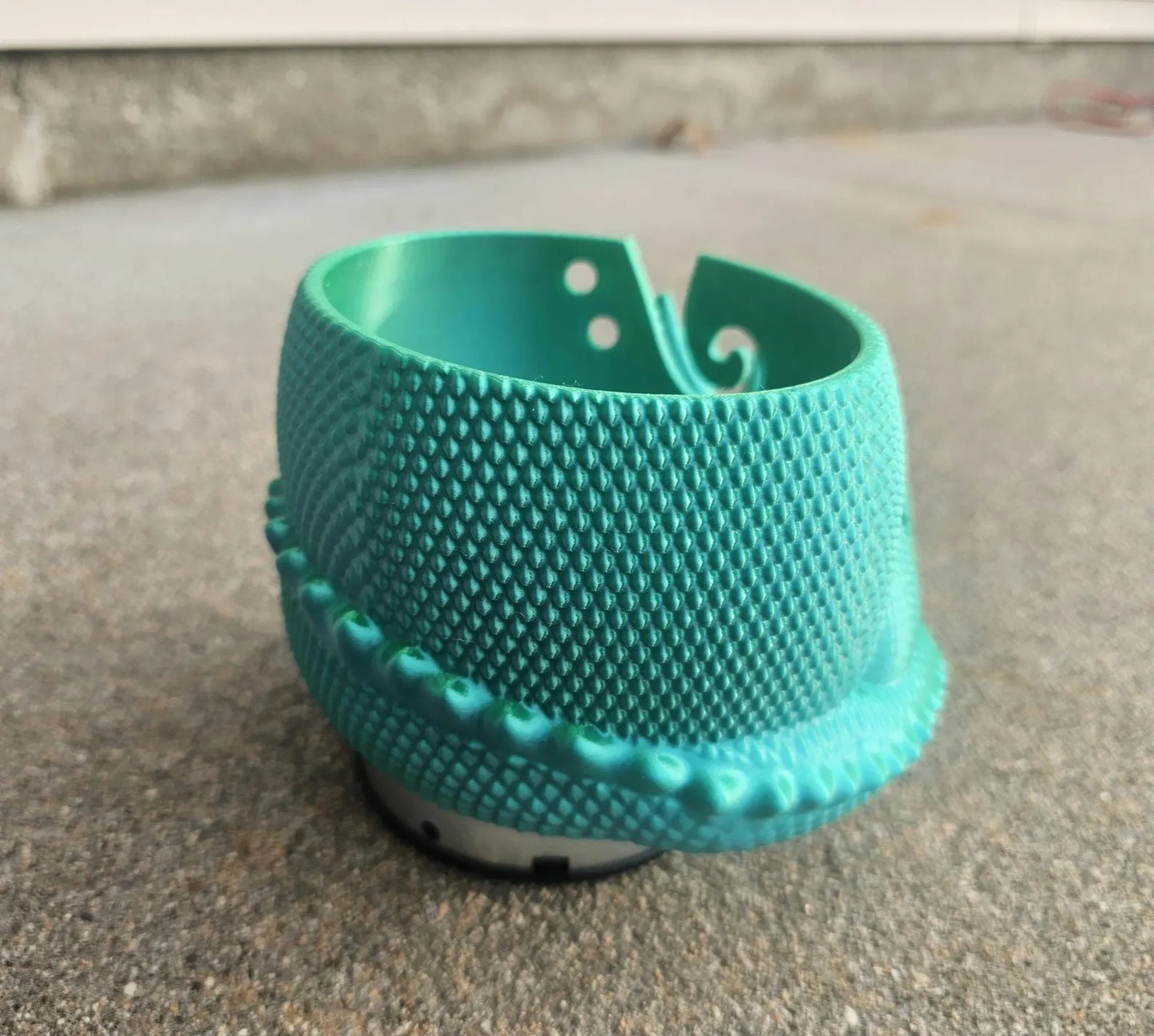 3D PRINTED DRAGON YARN BOWL