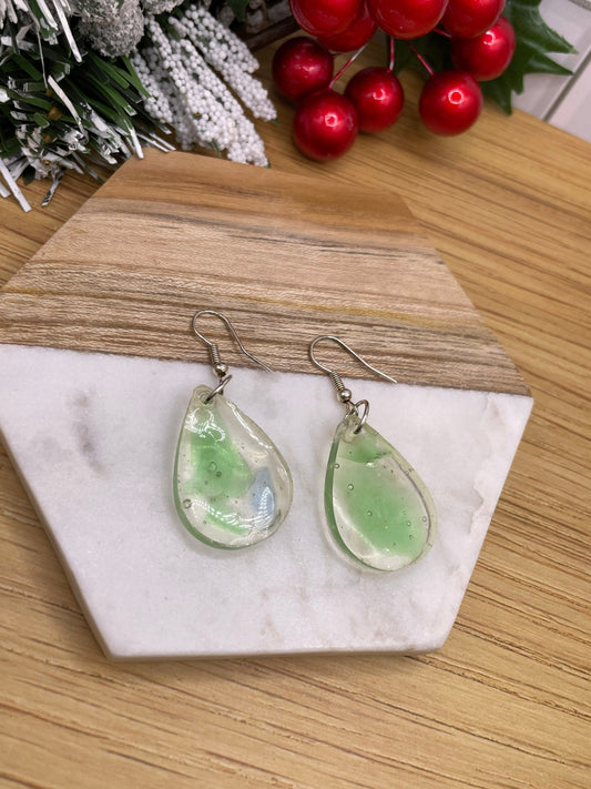 Sea glass earrings/ seaglass jewelry/ beach jewelry/ gifts for her/ sea glass/ resin earrings/ ocean gift
